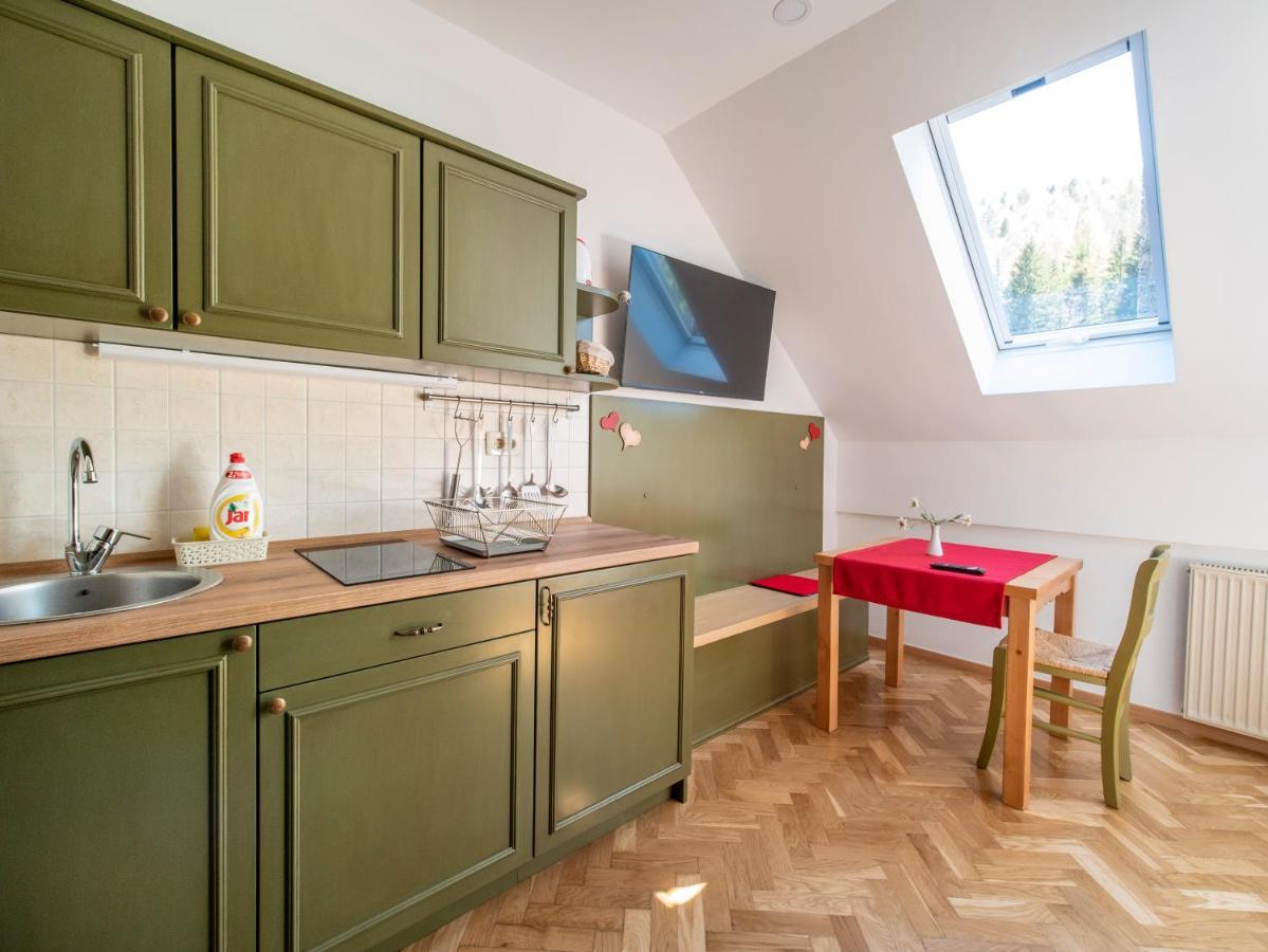 Apartmanhotel Berghi And